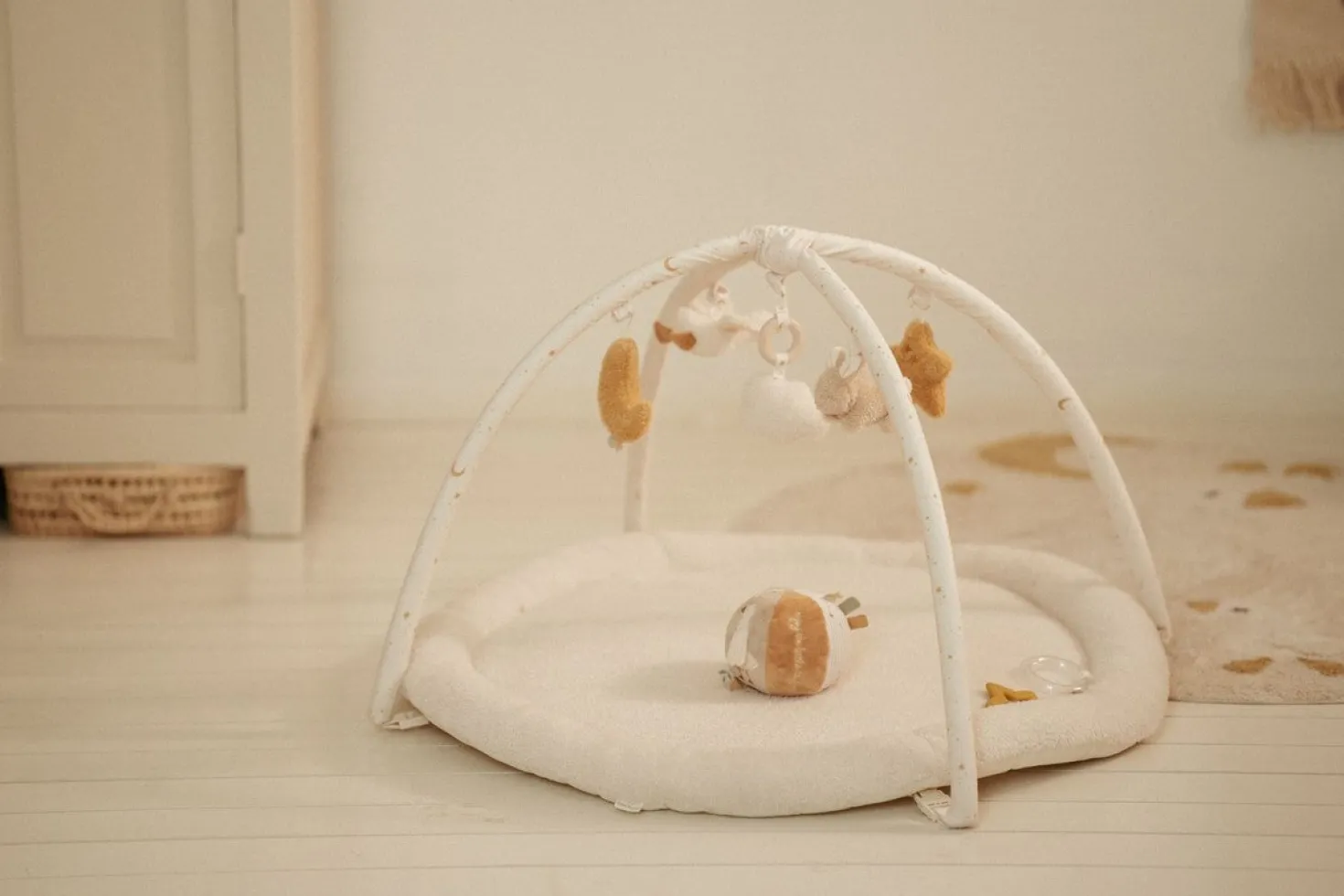 Alfombra de actividades Newborn Naturals · Little Dutch