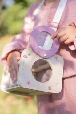 Caja para insectos con lupa Fairy Garden FSC · Little Dutch