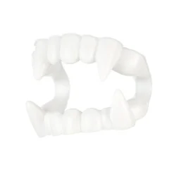 Capa de Drácula + dientes · Souza 4-8 años