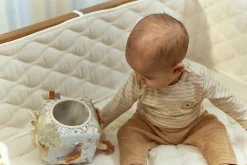 Cubo Blandito de Actividades Safari Friends · Little Dutch