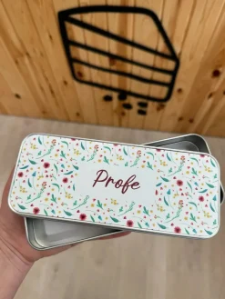 Estuche de lata vintage personalizable · Bloom Liberty
