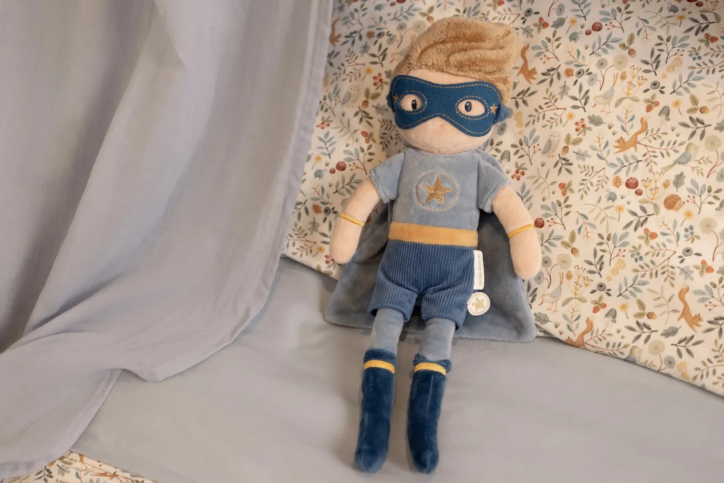 Jim Superhéroe Muñeco Blandito · Little Dutch