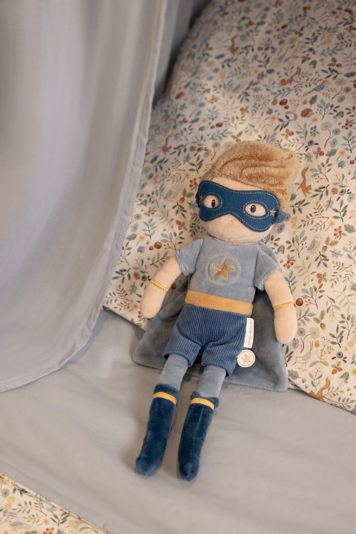 Jim Superhéroe Muñeco Blandito · Little Dutch