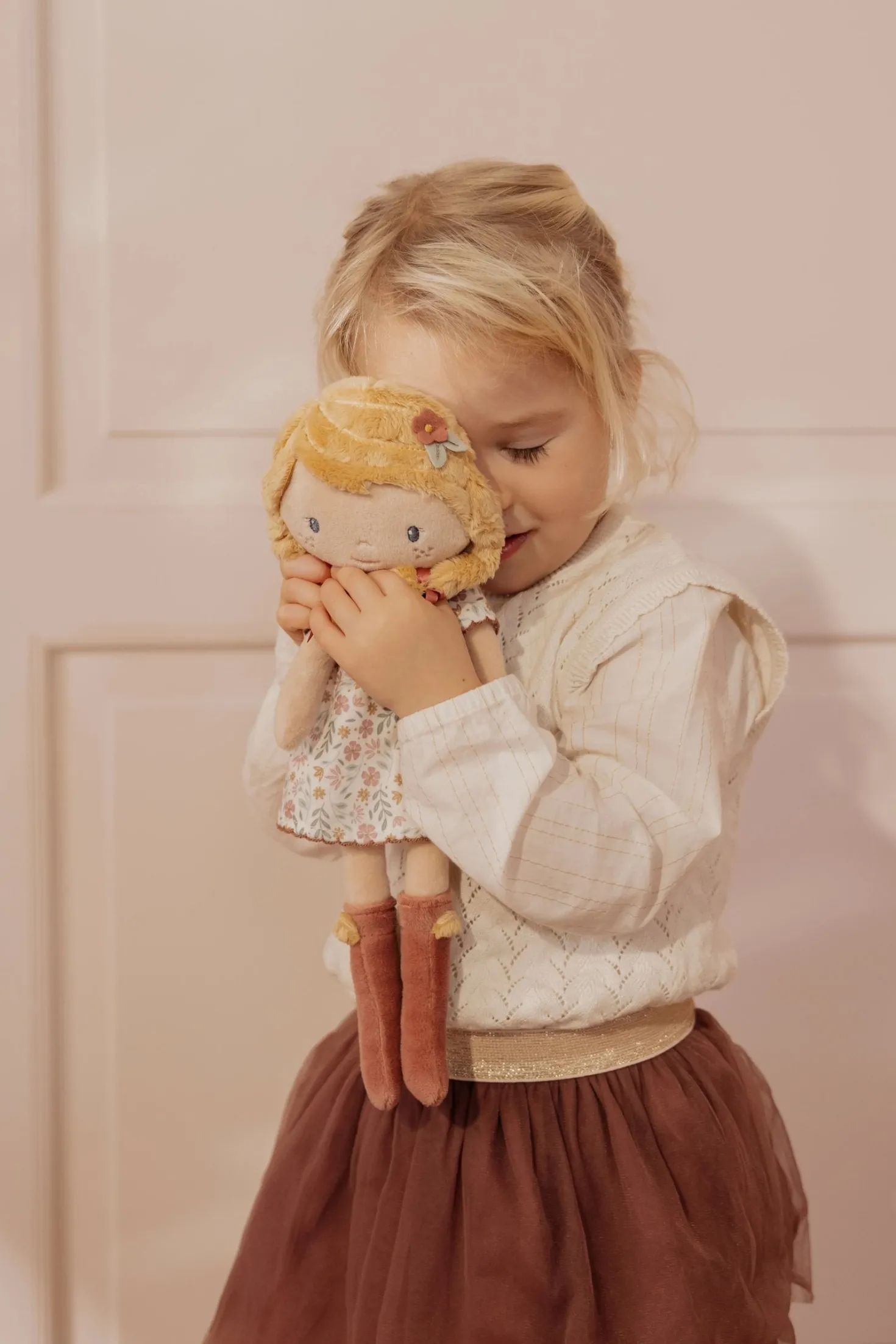 Julia Muñeca Blandita Nueva · Little Dutch