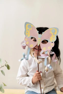 Libro de recortar y pintar máscaras · Little Dutch