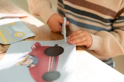Libro de recortar y pintar vehiculos · Little Dutch