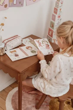 Libro viste a Rosa Fairy Garden · Little Dutch