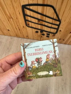 Mini Libro de Cumpleaños EUSKERA (Ezinbesteko nanoliburuak) · Kalandraka