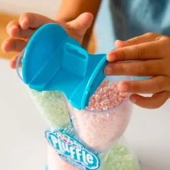Playfoam Pluffle Twist brilla en la oscuridad