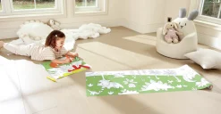 Rollo de papel para garabatos de Dinosaurios · Hape