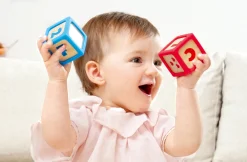 Smart Start cubos ABC · Hape