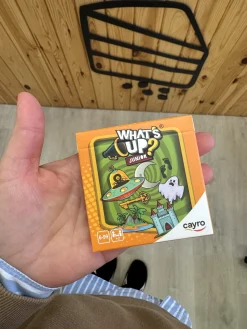 What’s up Junior Mini · Cayro
